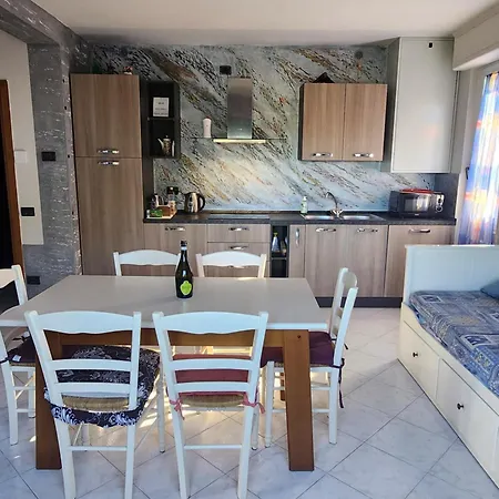 Daire Kidonia - Iseo Apartmens